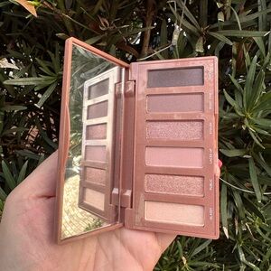 Urban Decay Naked Mini Eyeshadow Palette #3 - Neutral Shades